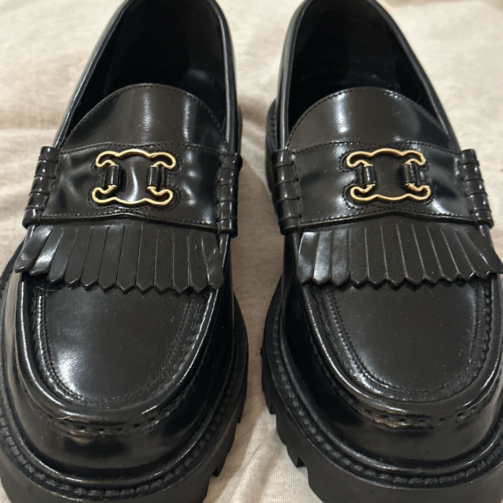 CELINE Marguerite loafers - Black Leather Hardware Shoes. Triomphe Chain model